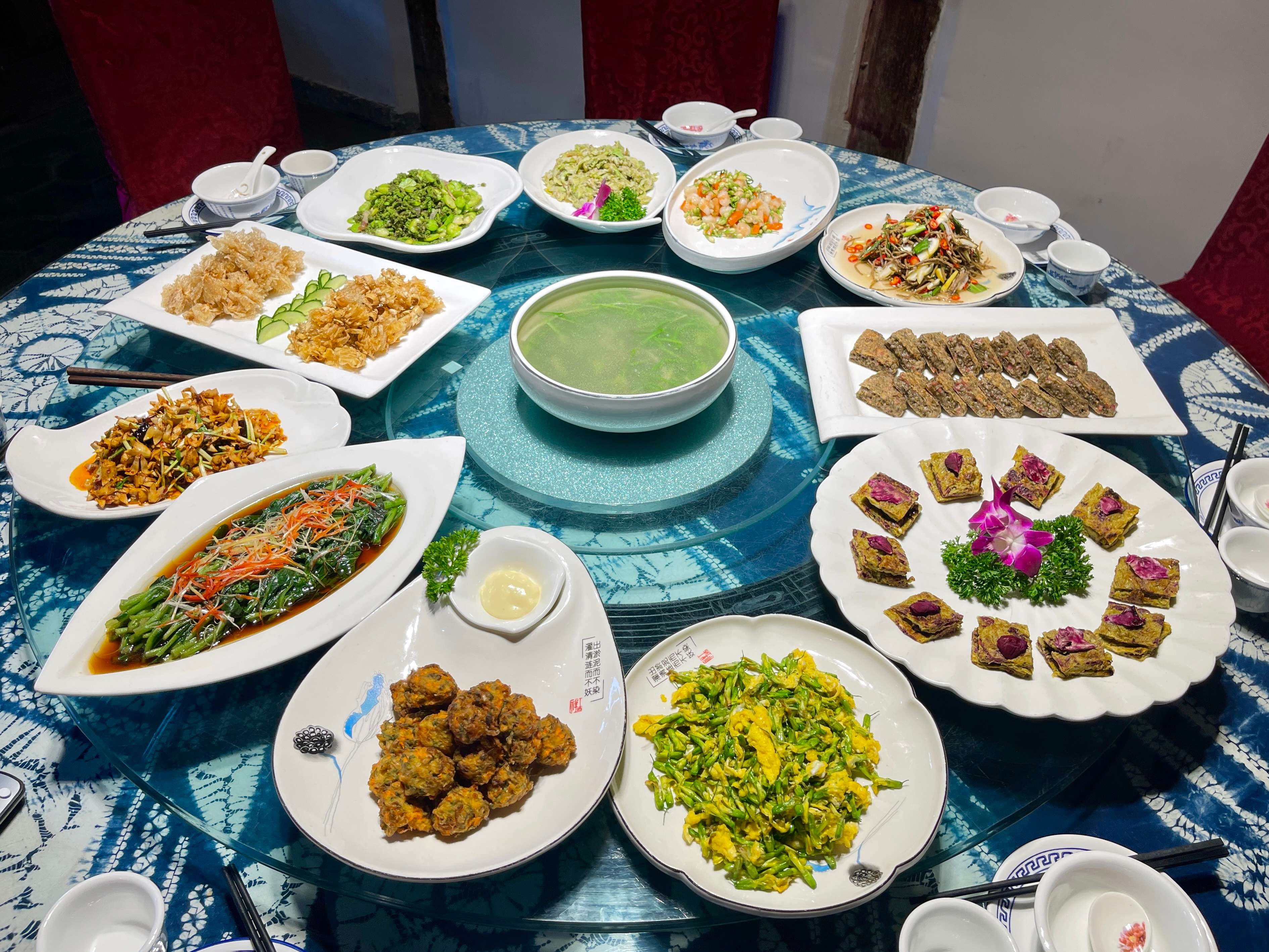 追风逐花 爱在大理 | 抓住春的尾巴，赴一场花之盛宴