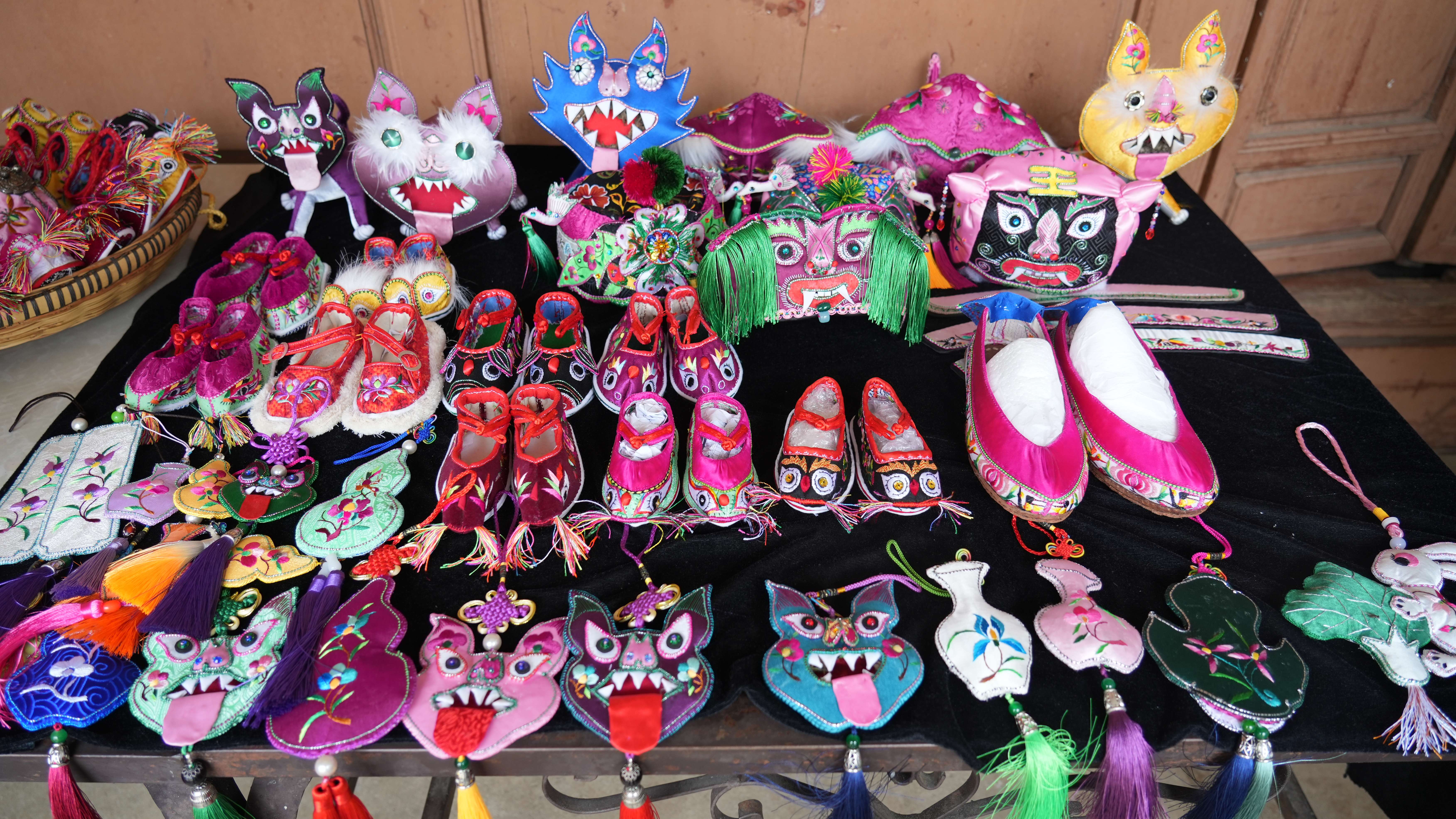 追风逐花 爱在大理 | 鹤庆甸南,邂逅古老的白族新娘装