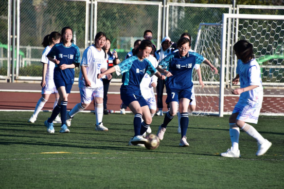 “星火杯”燃情绿茵，昆一中晋宁学校足球赛圆满收官
