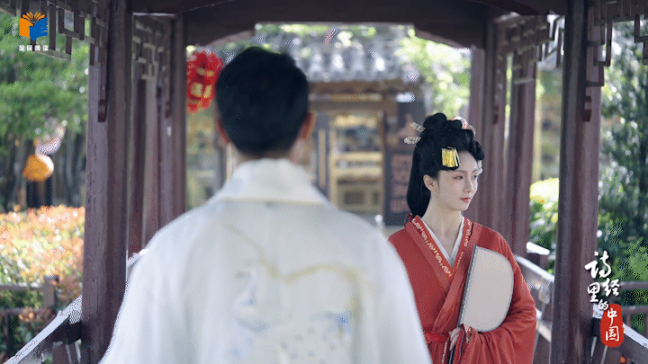 在“有风的地方”品味《诗经·秦风·蒹葭》