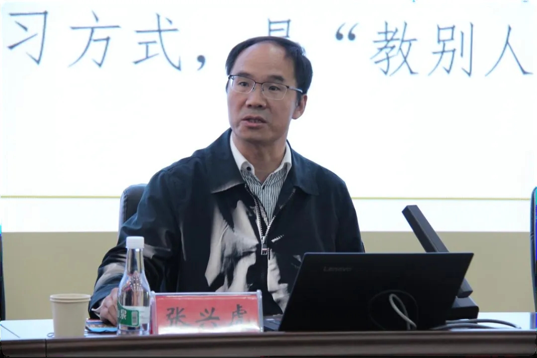 育人之路德育先行！昆一中晋宁学校请专家到校谈德育