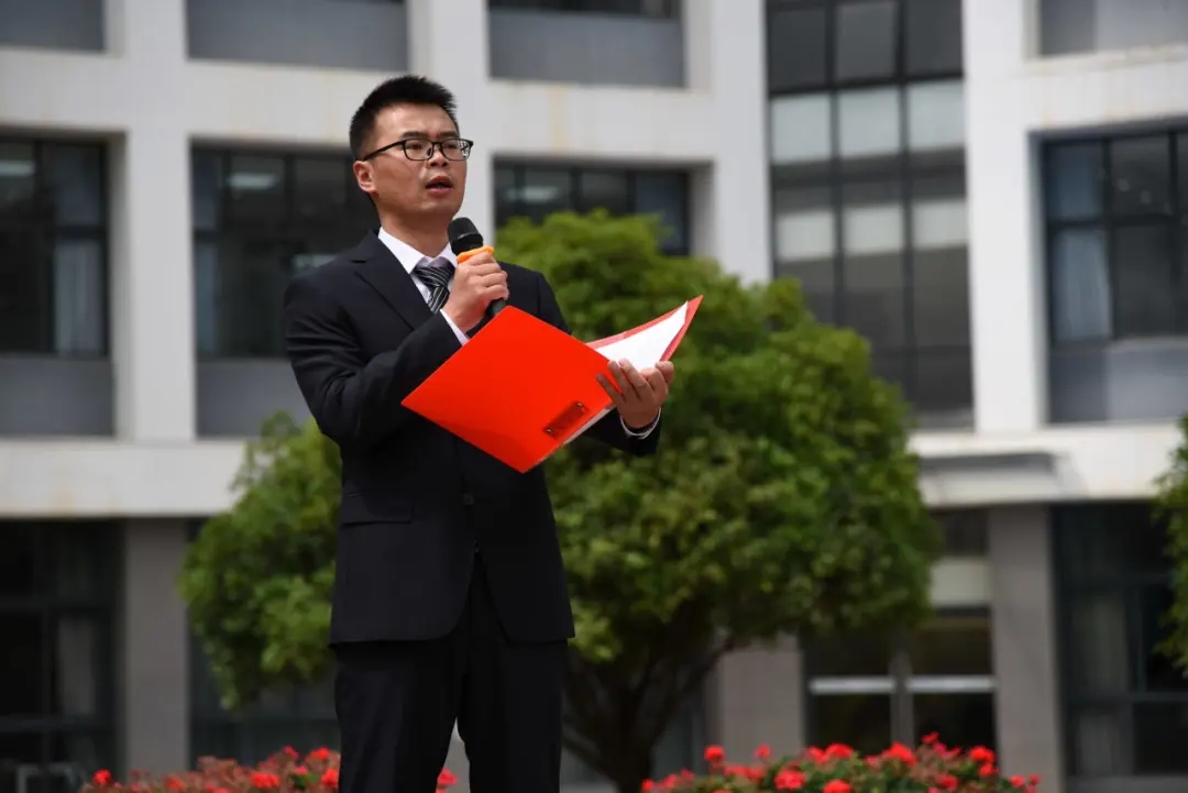 云附西林分校举行初二离队及入团仪式