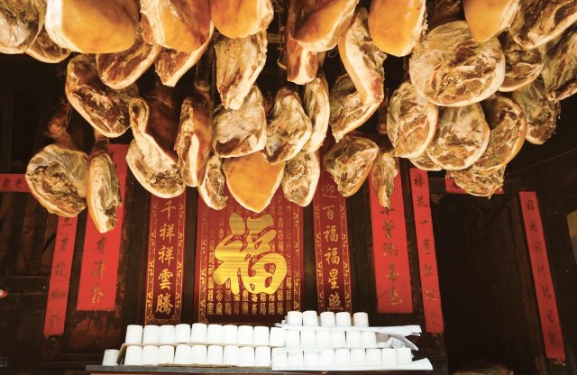 产业兴农看大理 | 云龙县：“万企兴万村”与诺邓火腿“牵手”走出联农带农新路子