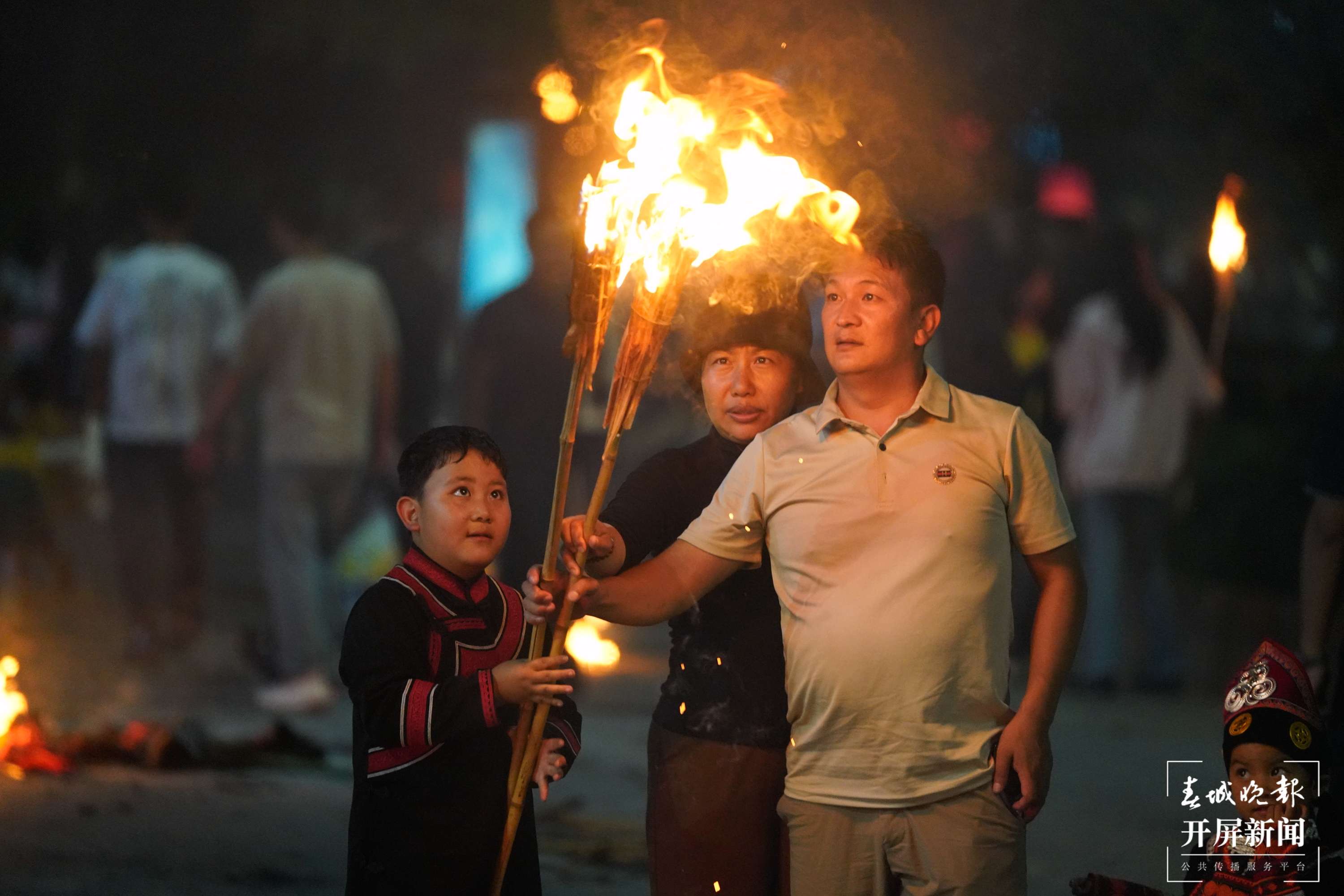 2024宁蒗火把节盛况直击（开屏新闻记者 马艺宁 高伟 资渔 摄）