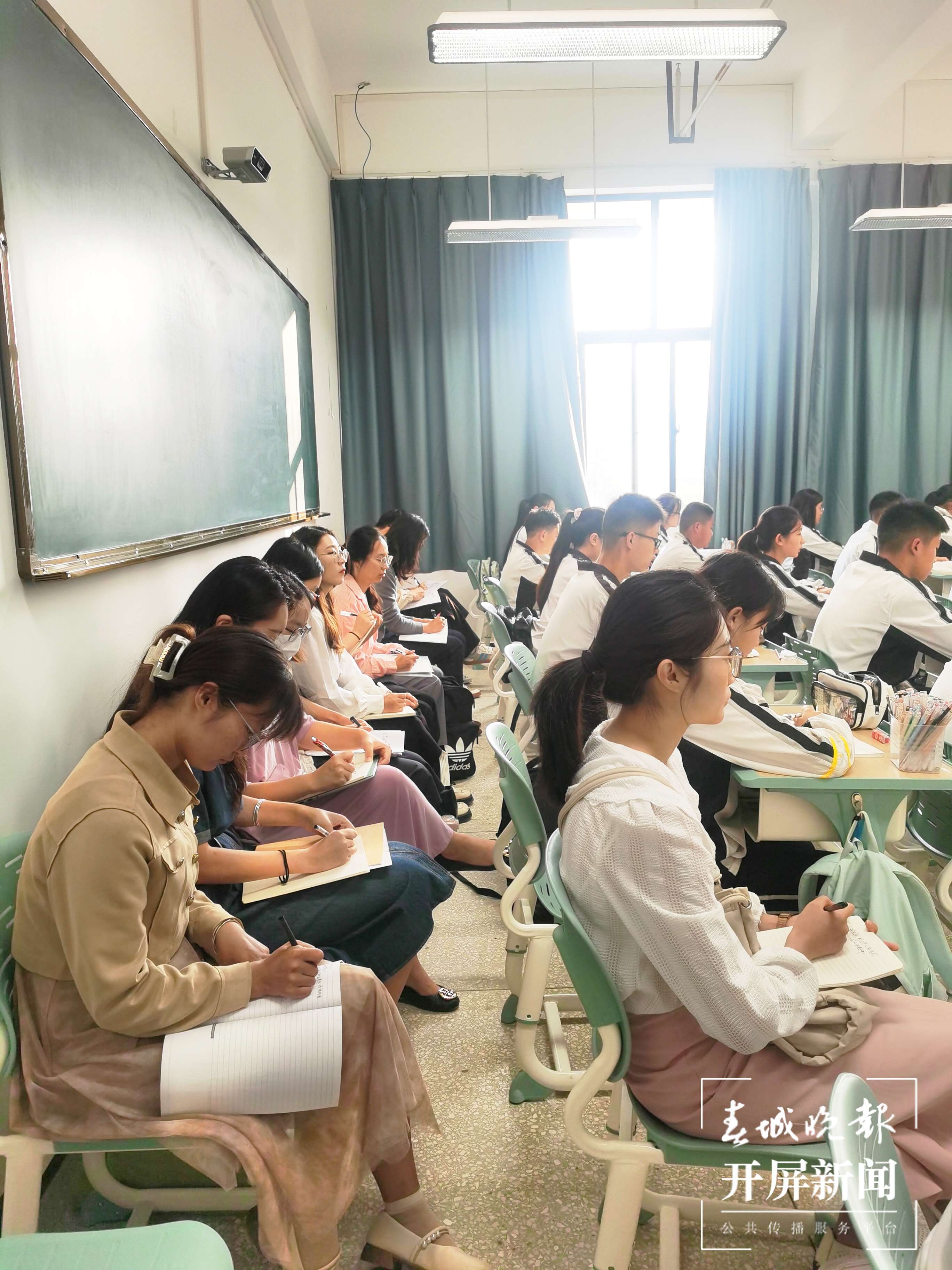 赋能新学期！西林附中18名新教师进行入职“充电”