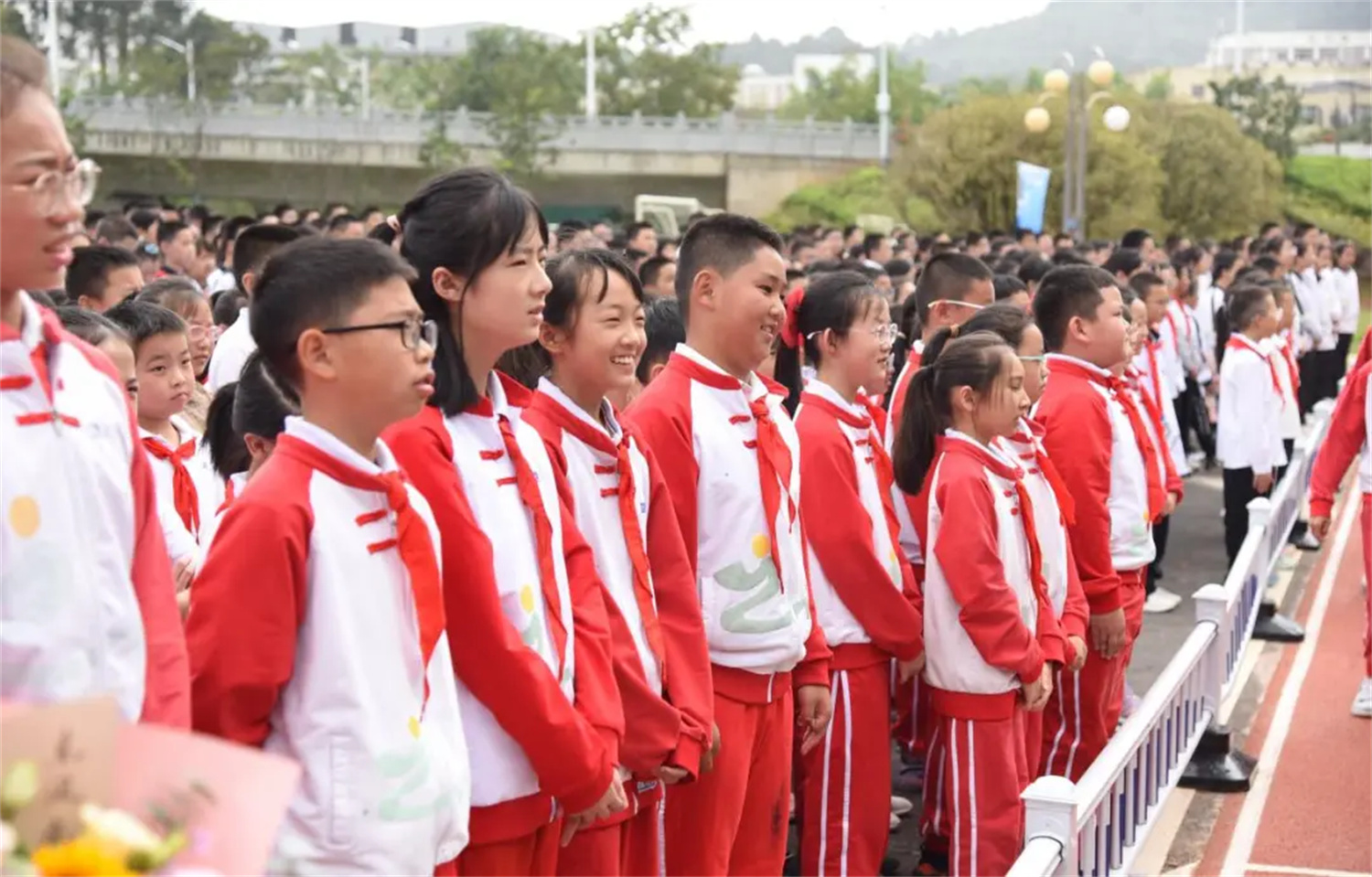 西林附中：弘扬尊师重教，共绘教育新篇章