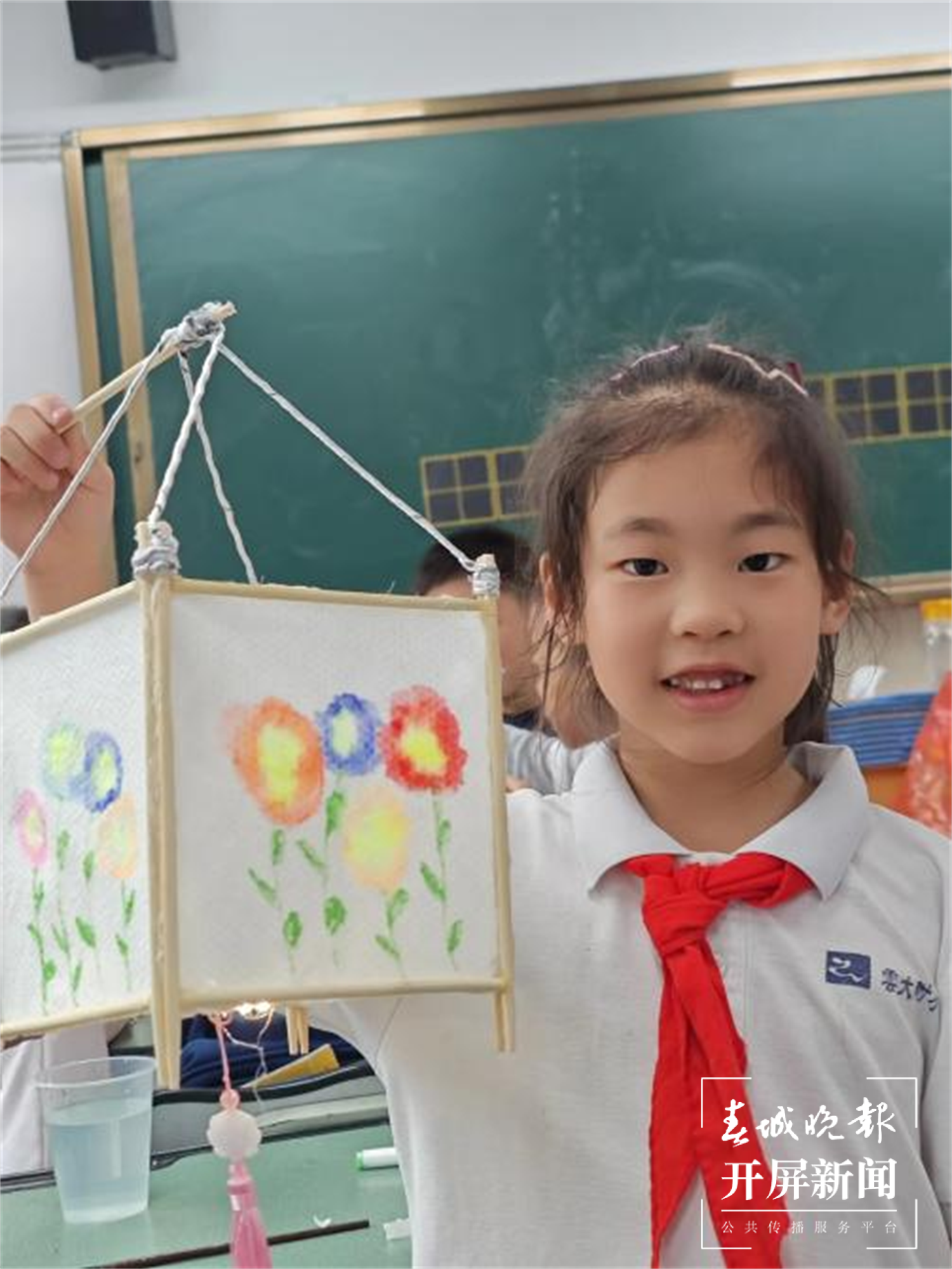 西林附中小学部开展中秋花灯制作活动