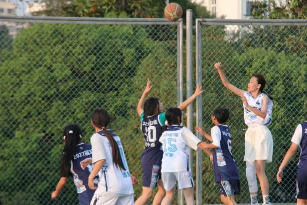 昆一中晋宁学校“星火杯”篮球赛圆满落幕