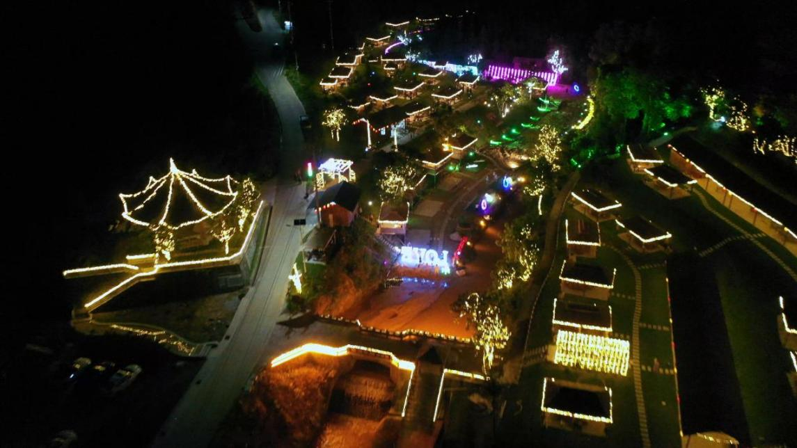 沿着边境看中国｜云南瑞丽芒岗村：移民村变身“宜民村”