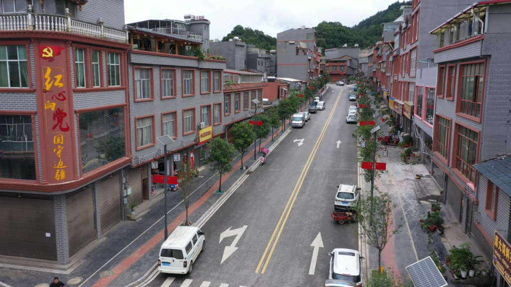 沿着边境看中国｜云南马关茅坪村：南疆国门村的幸福华章