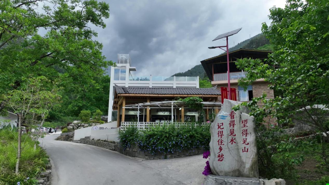 沿着边境看中国 | 云南泸水三河村：出名！出圈！放光芒！