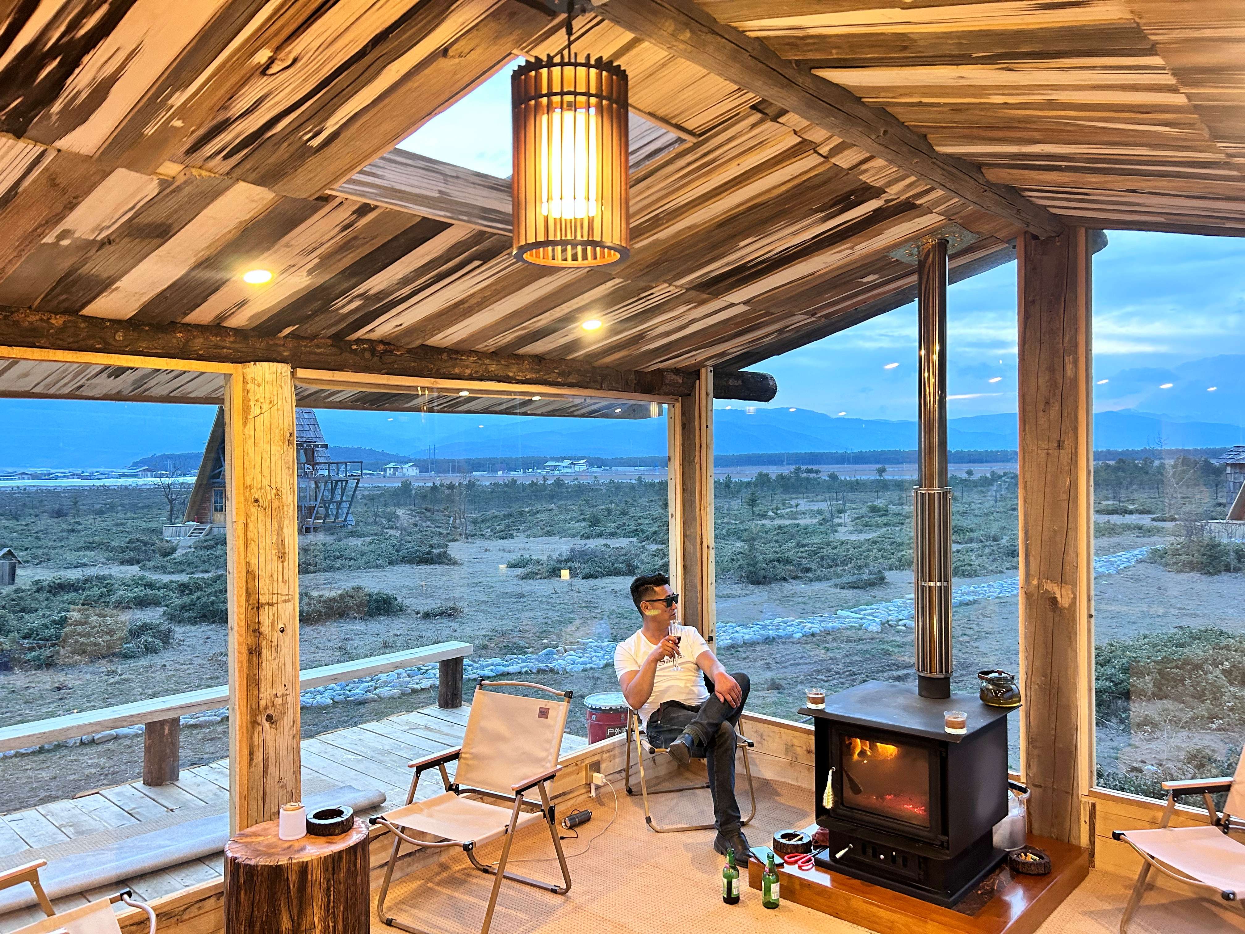 幸福香巴拉·美丽新画卷｜在此仰望星空，“望野聚露营地”承载乡村振兴梦