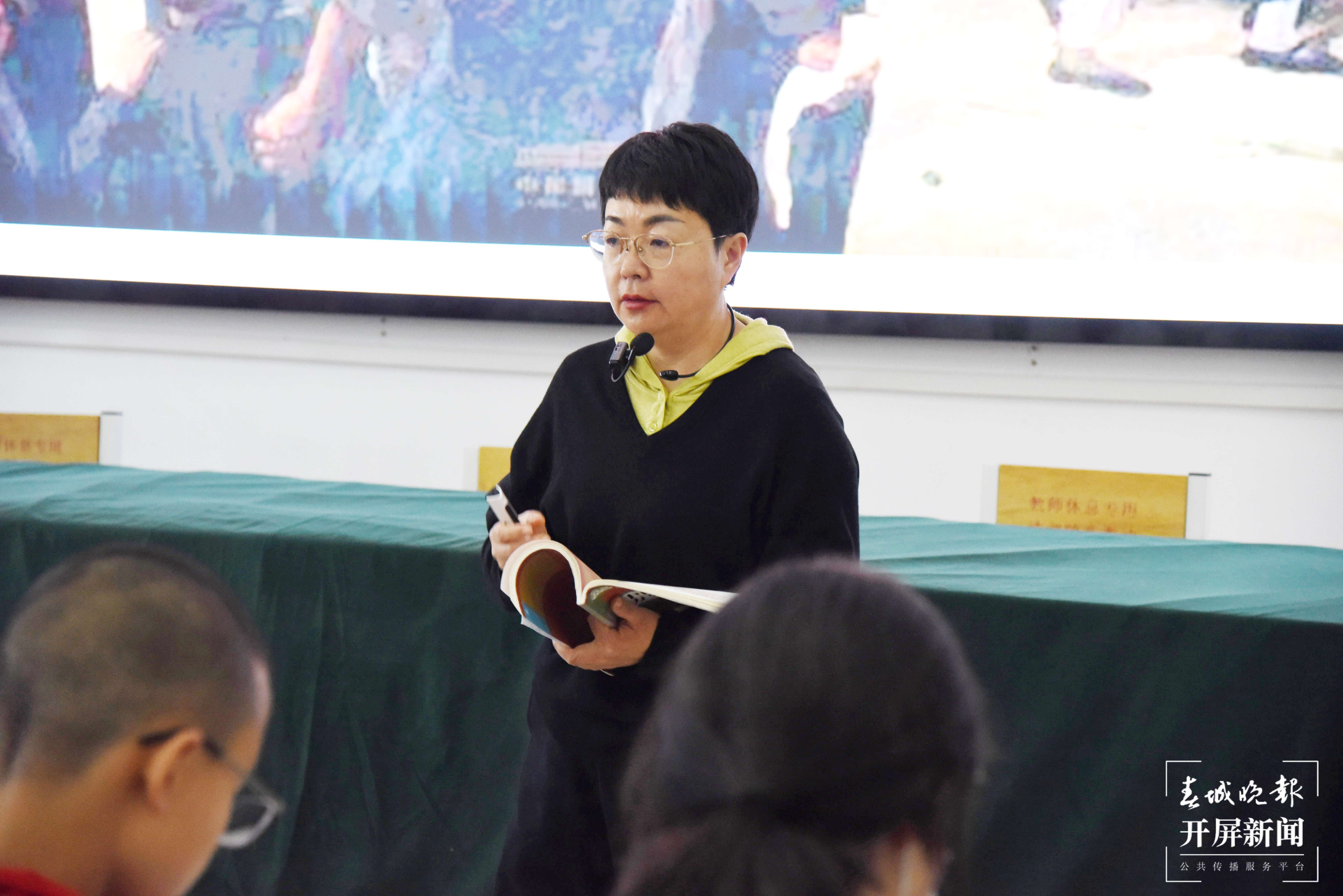 云大附中名师受邀前往西林附中上示范课