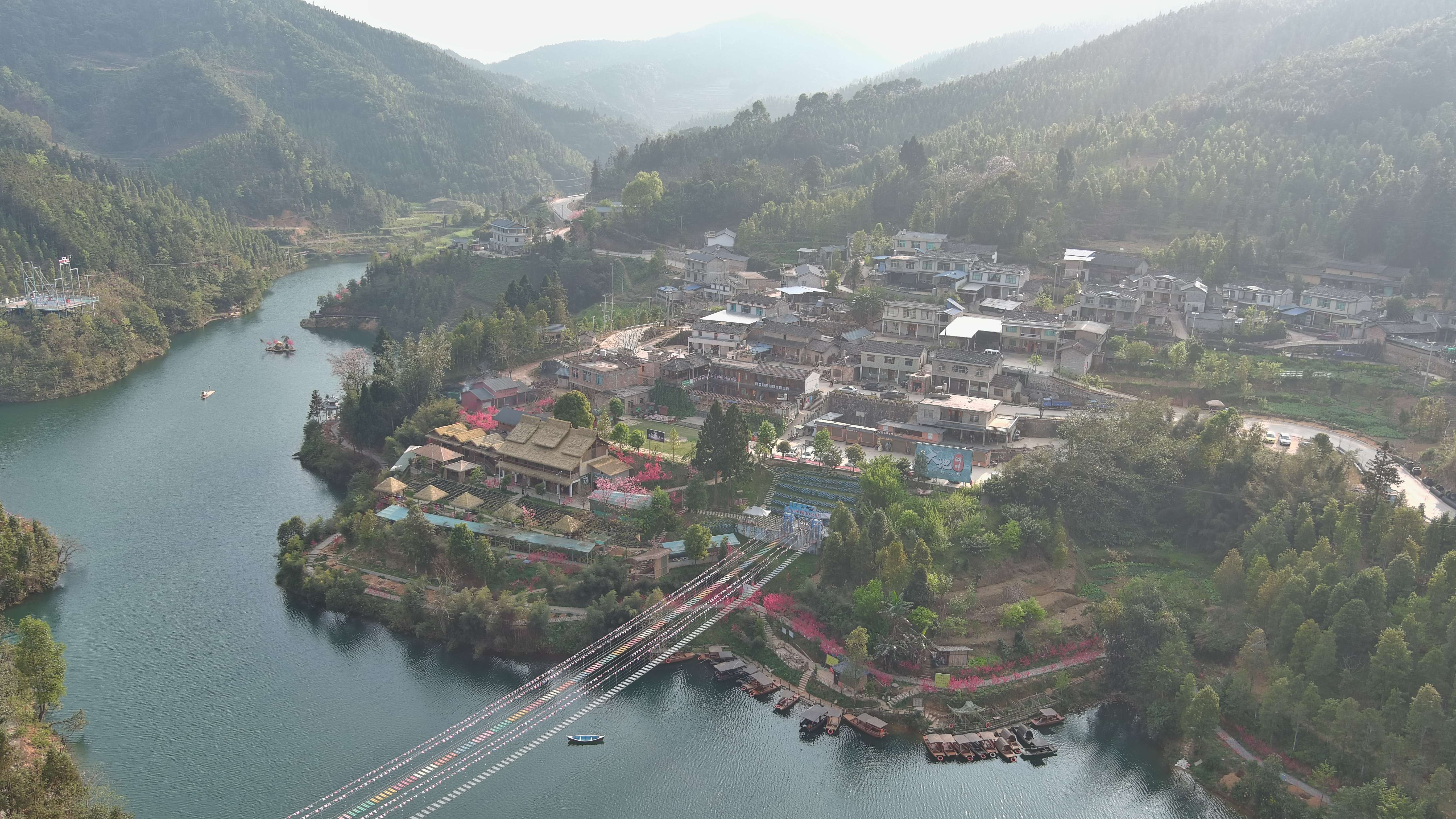 好山好水出好药丨“自然风光+民族医药” 打造香坪山康养旅居新样板