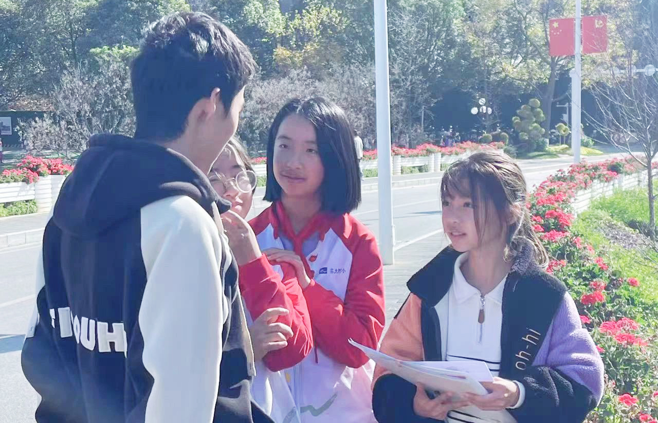 西林附中小学部开展校园创业实践