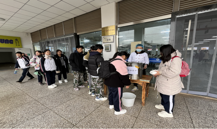 昆一中晋宁学校多措并举确保校园食品安全