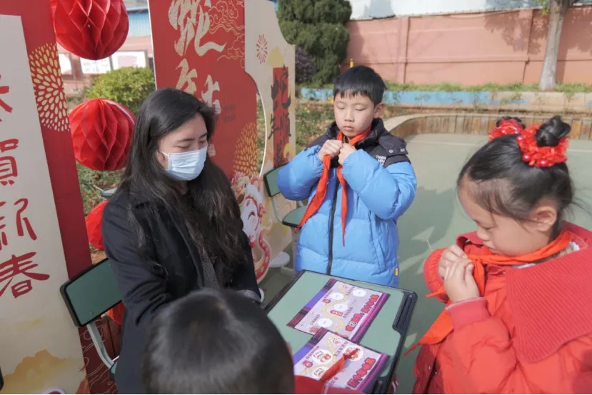 西林附中小学部“无纸化”测评：趣味活动挖掘学生多元潜能