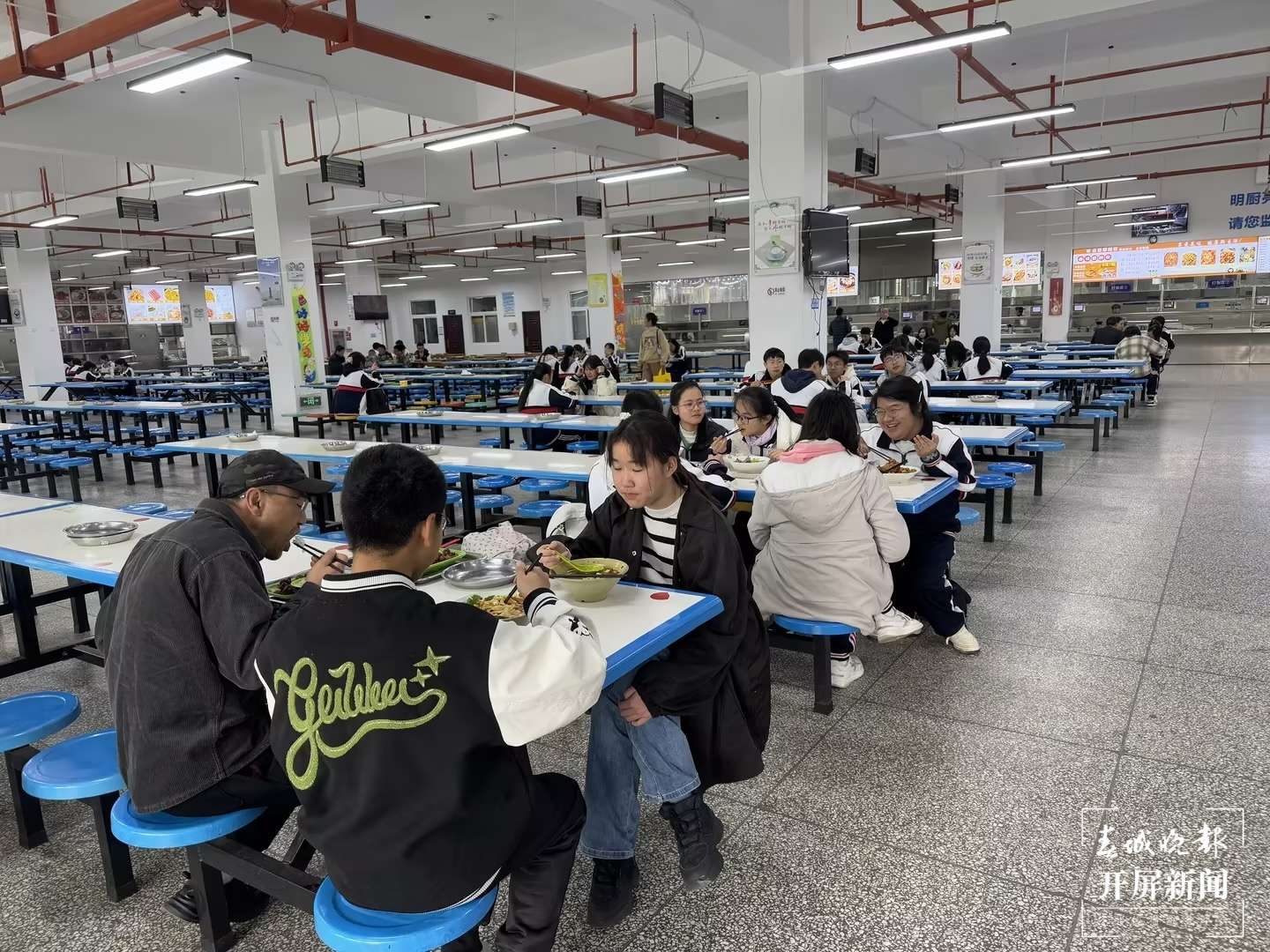 昆一中晋宁学校新学期启航：师生共迎挑战，校园焕发新气象