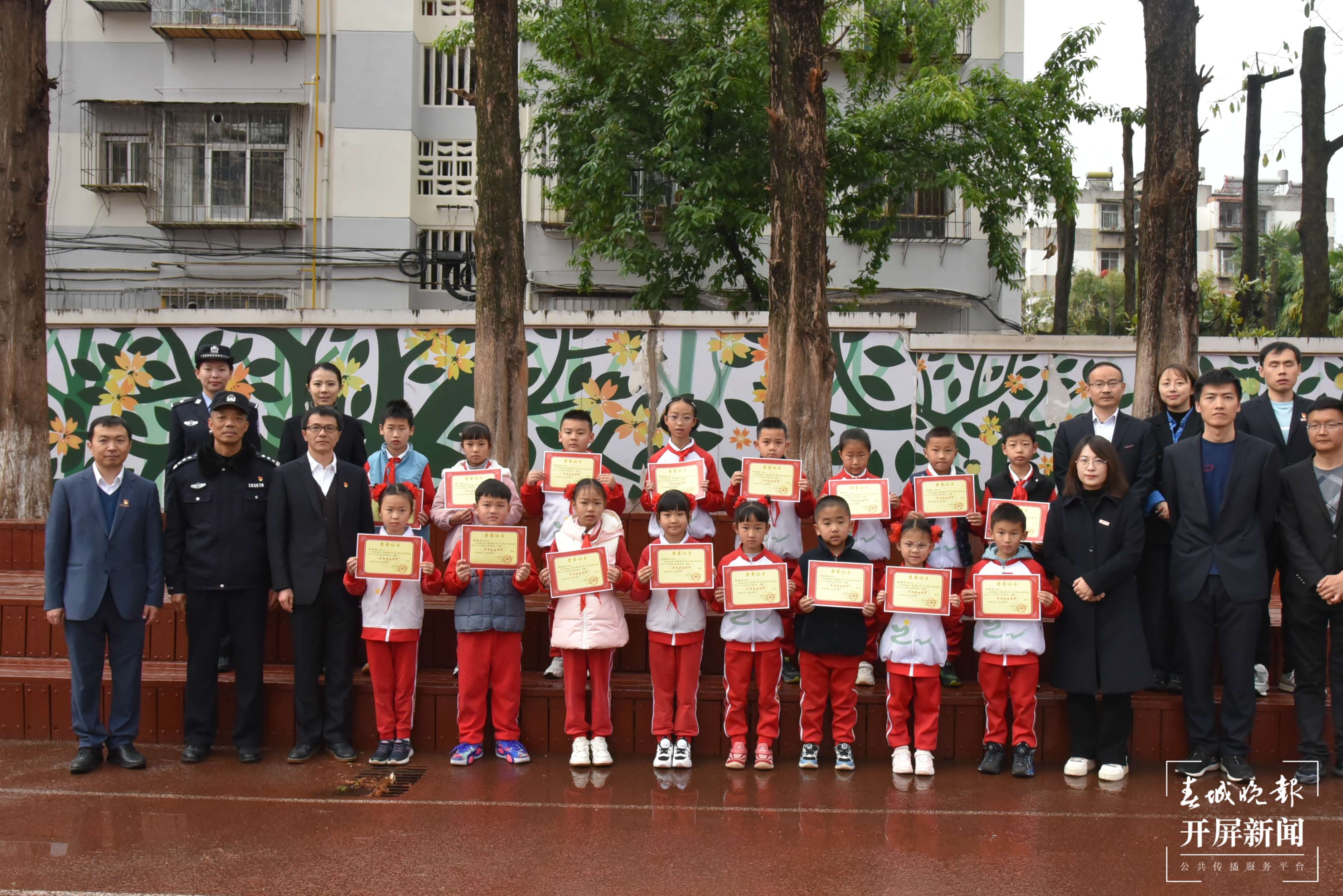 西林附中开学典礼吹响AI时代奋进号角