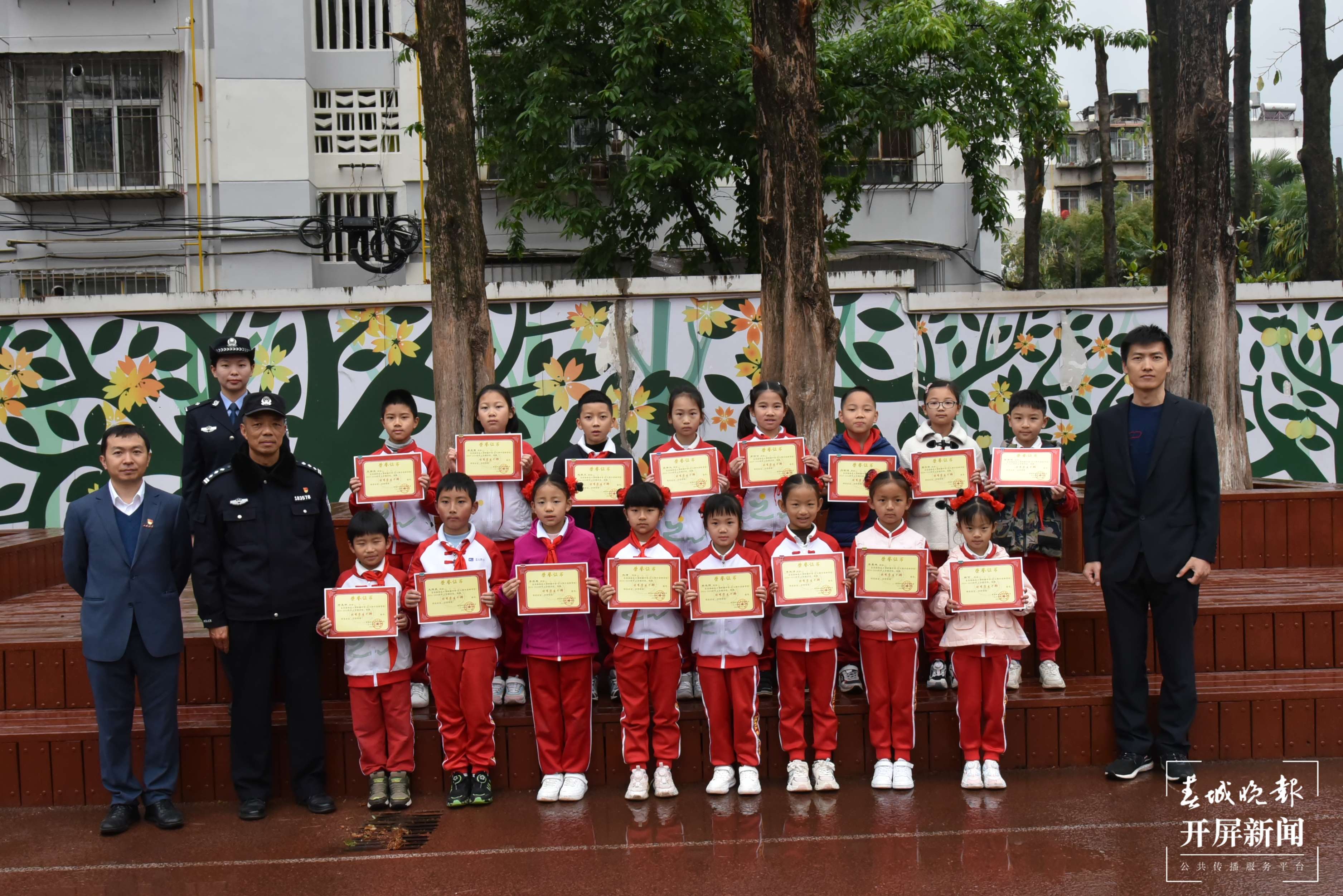 西林附中开学典礼吹响AI时代奋进号角