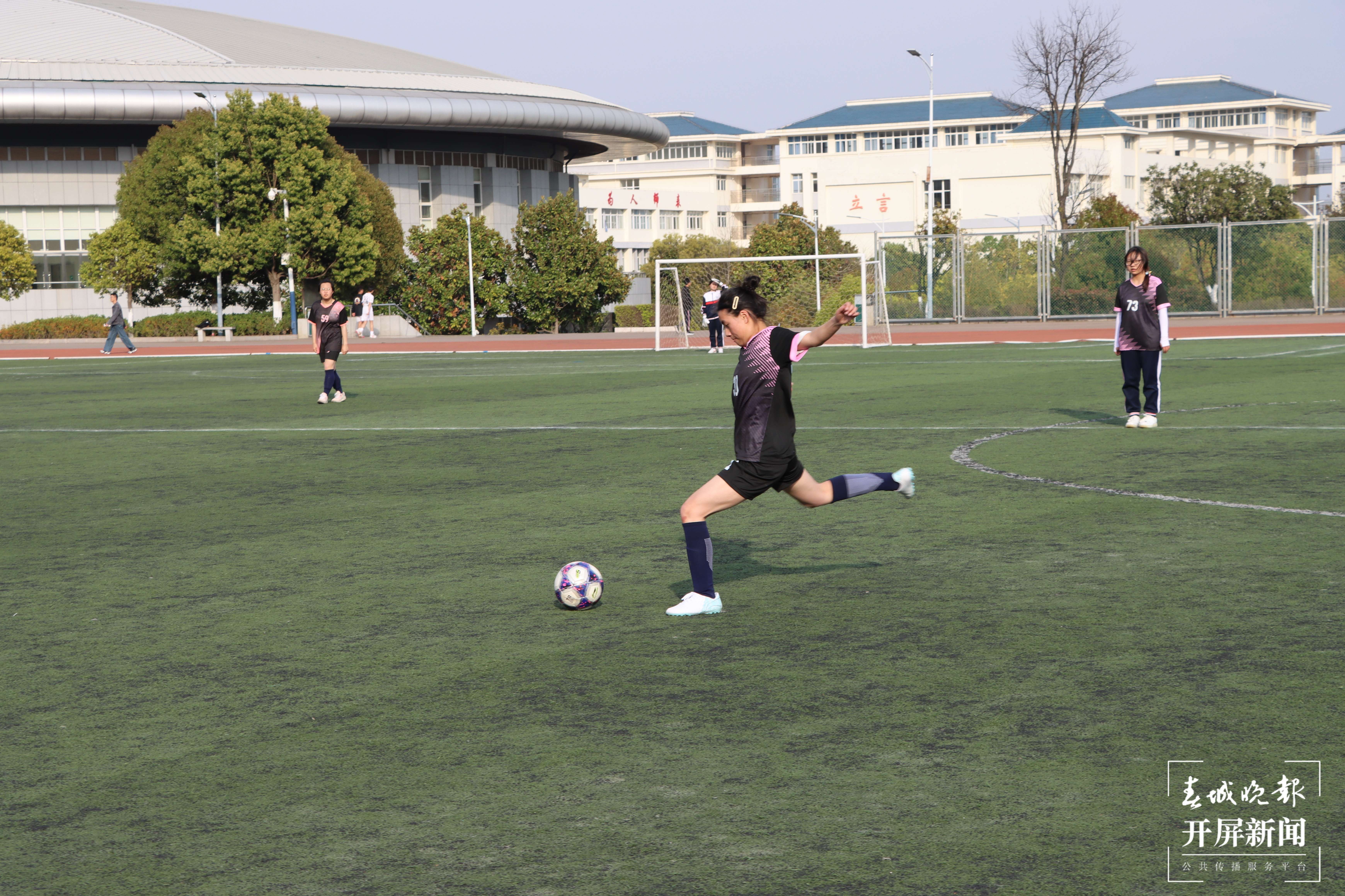 昆一中晋宁学校“星火杯”校园足球赛火热开赛