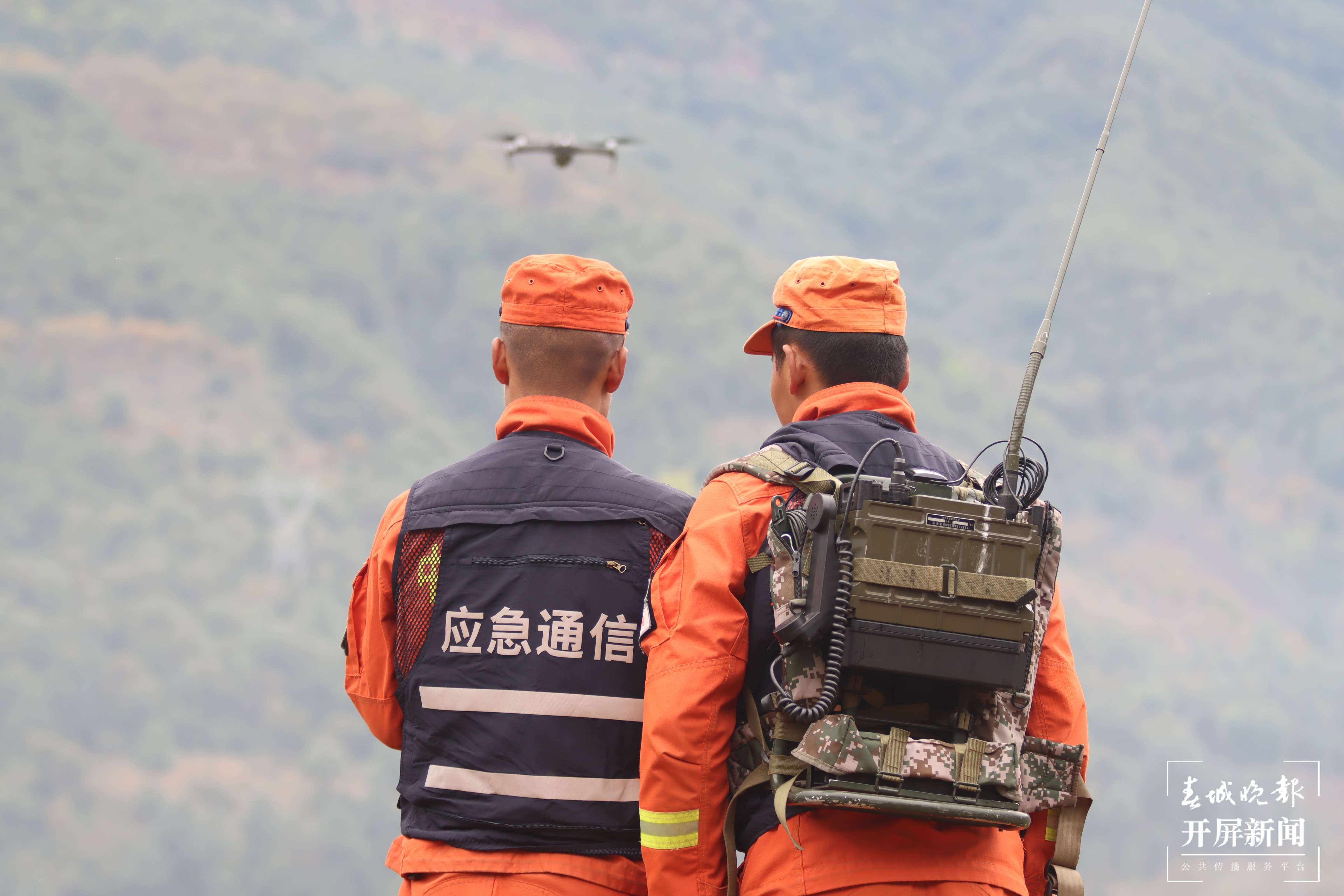 11月23日，大理森林消防开展野外通信专业实战化训练。 陈胜瑶摄.JPG
