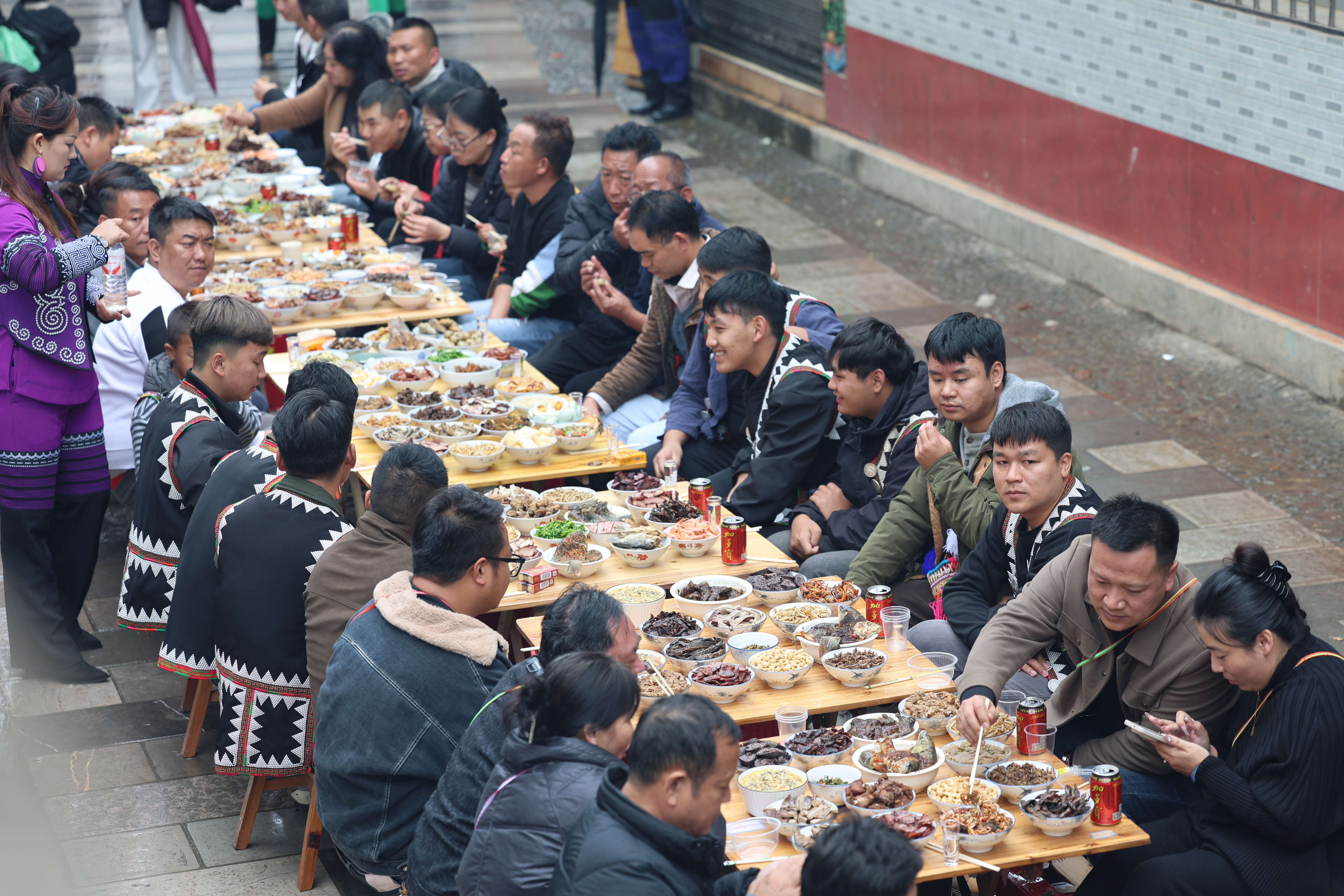 26年1月4日哈播长街古宴 卢梦妮摄 (8)