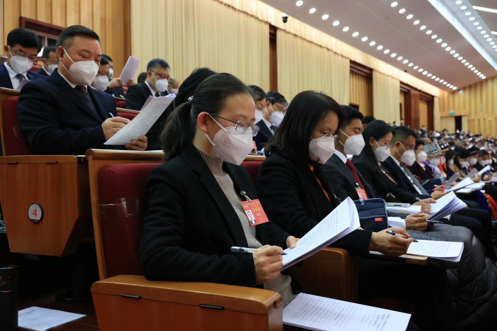 组图｜云南省第十四届人民代表大会第一次会议隆重开幕（开屏新闻记者 周明佳 摄）