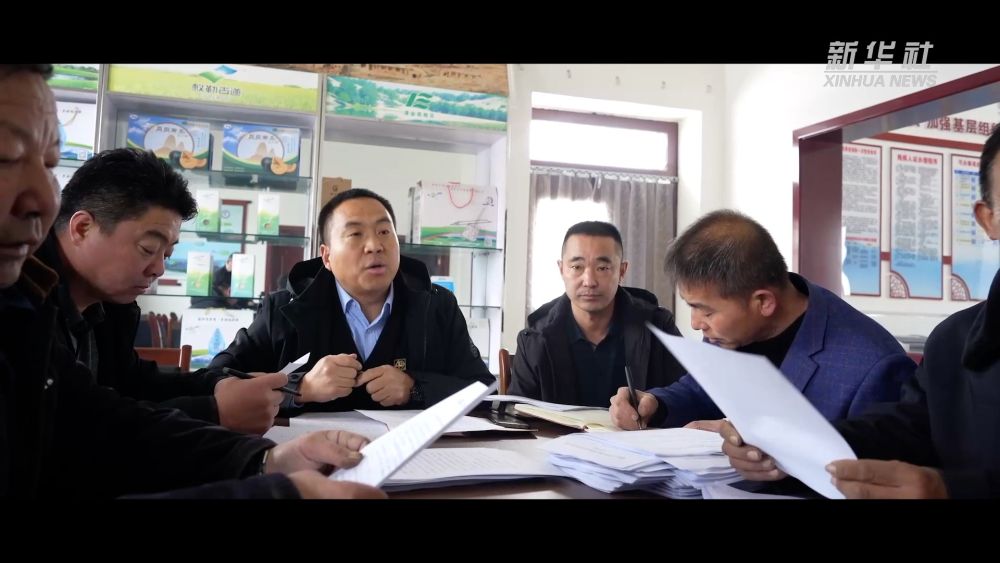 五集政论片《中国的民主》第三集《人民的智慧》2.jpg