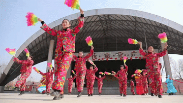 微视频|深情系乡村4.gif