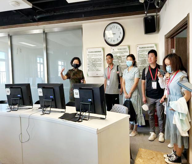 昆一中晋宁学校教师走进北师大