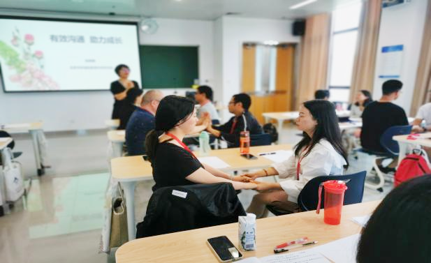 昆一中晋宁学校教师走进北师大