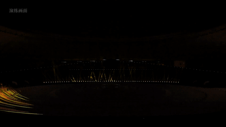 开幕式独家揭秘之二:“蜀中瑰宝”铺就“锦绣之路”.gif