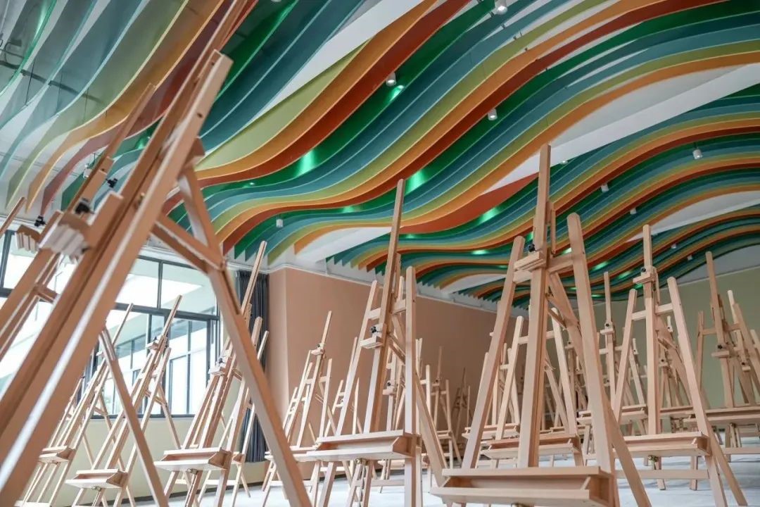 学校实景2.jpg