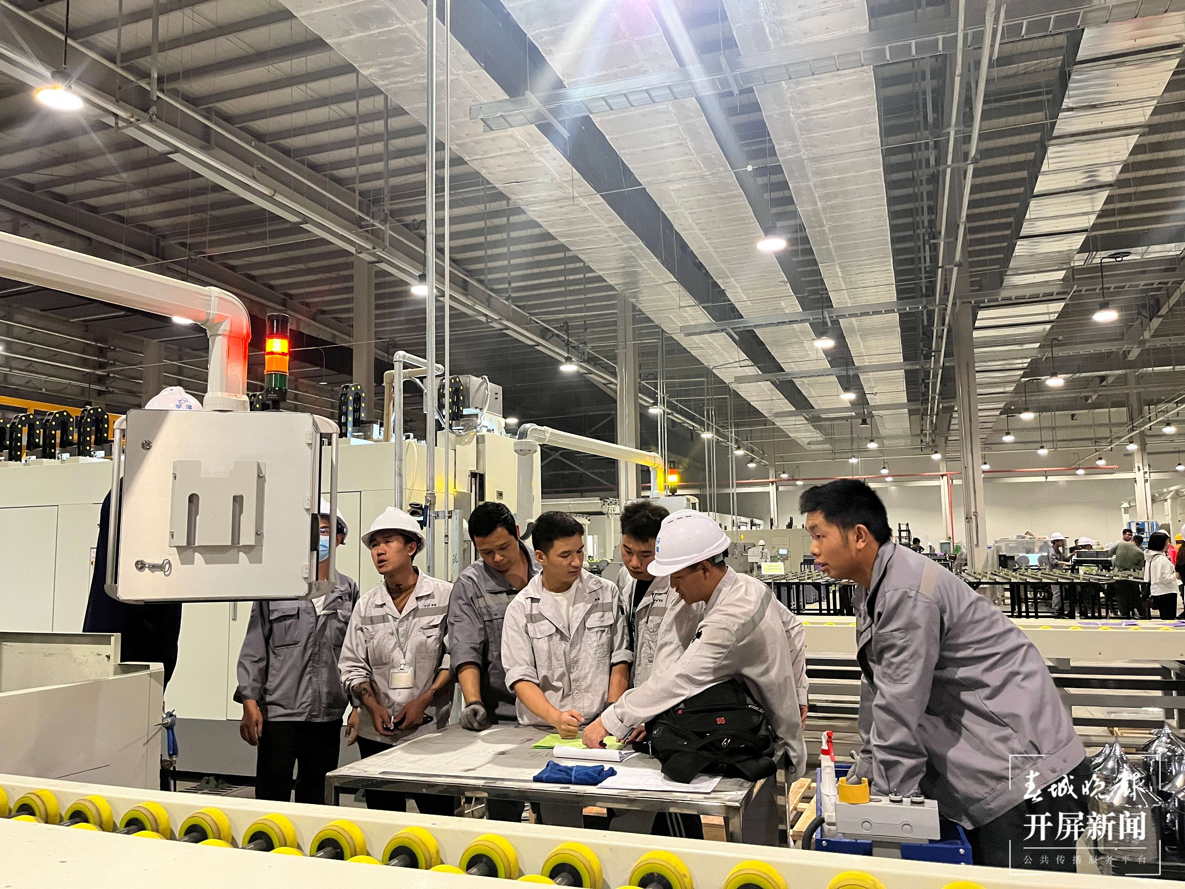 照片拍摄于2023年5月25日，广南县昔板工业园区宇泽半导体有限公司车间 胡远燕摄影 (5).JPG