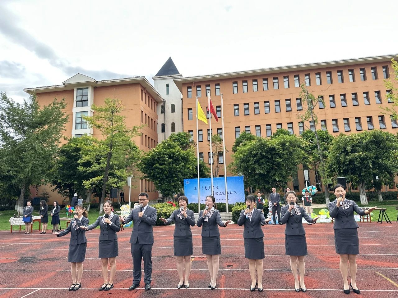 海贝开学