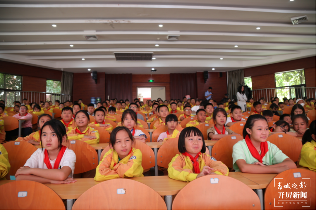 师大附属七彩云南小学：安全知识进校园，上好开学第一课