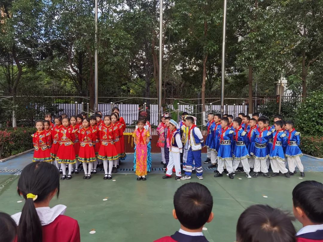 联盟小学2.jpg