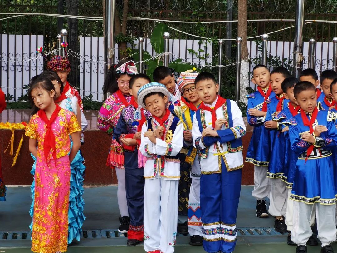 联盟小学1.jpg