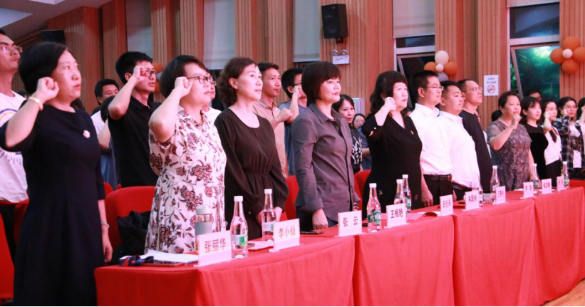 昆明市中华小学：致敬“躬耕者”，欢庆教师节