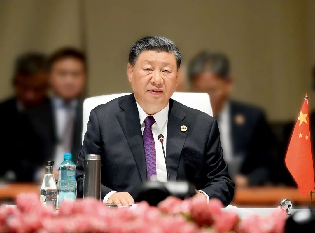 奋楫中流绘新篇2.jpg