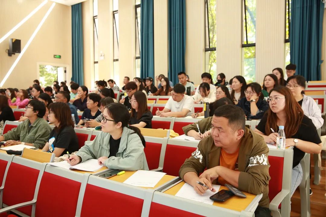 联盟小学2.jpg