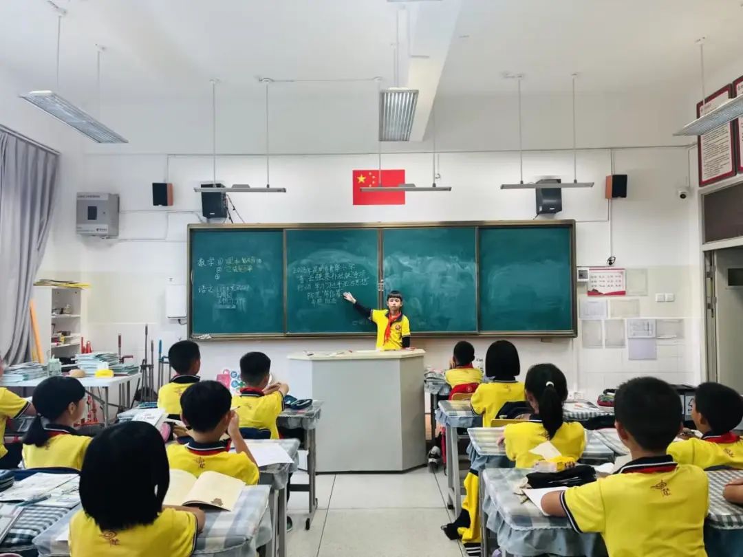 中华小学开展新学期安全教育活动