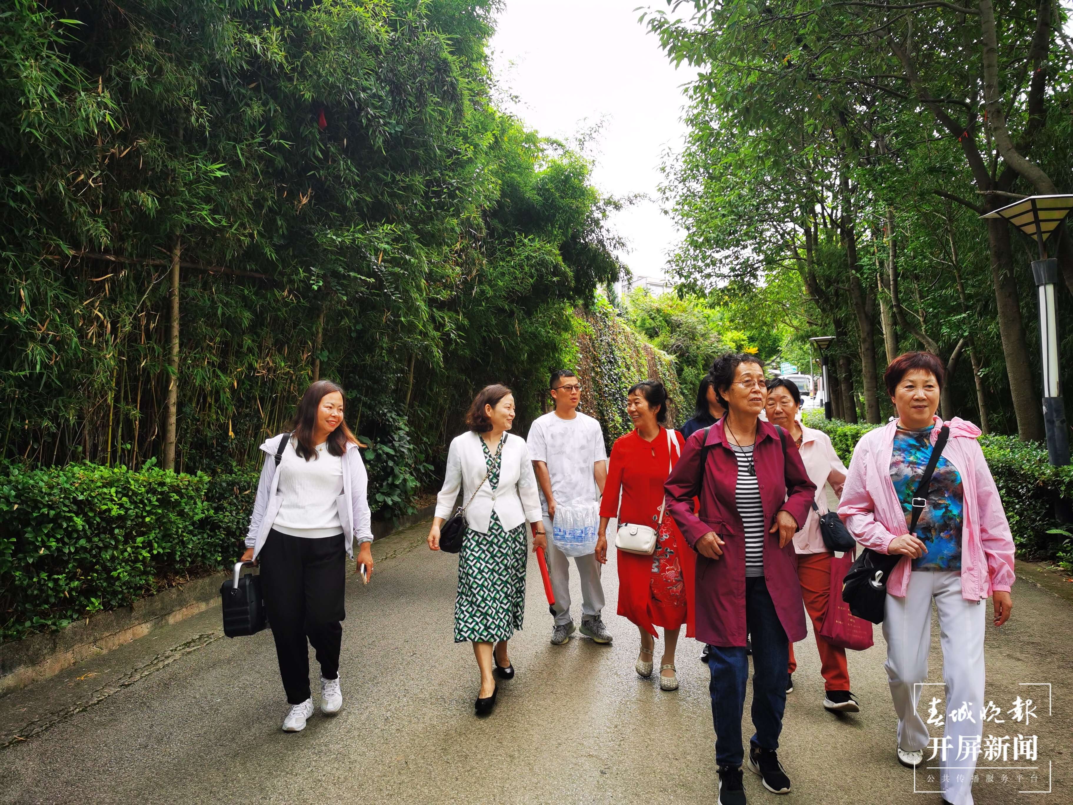 杨家中心学校退休教师