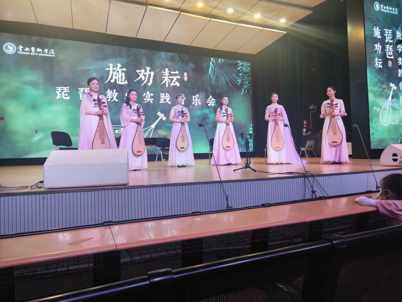施劝耘1.jpg