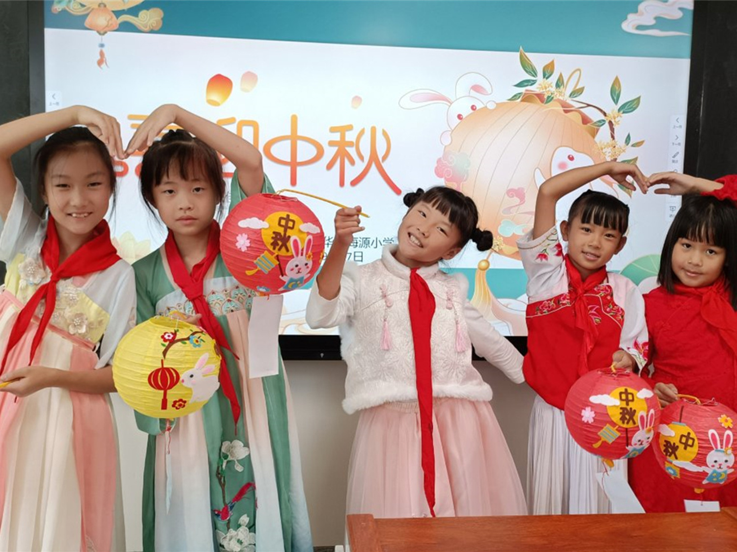 海源灯笼展示