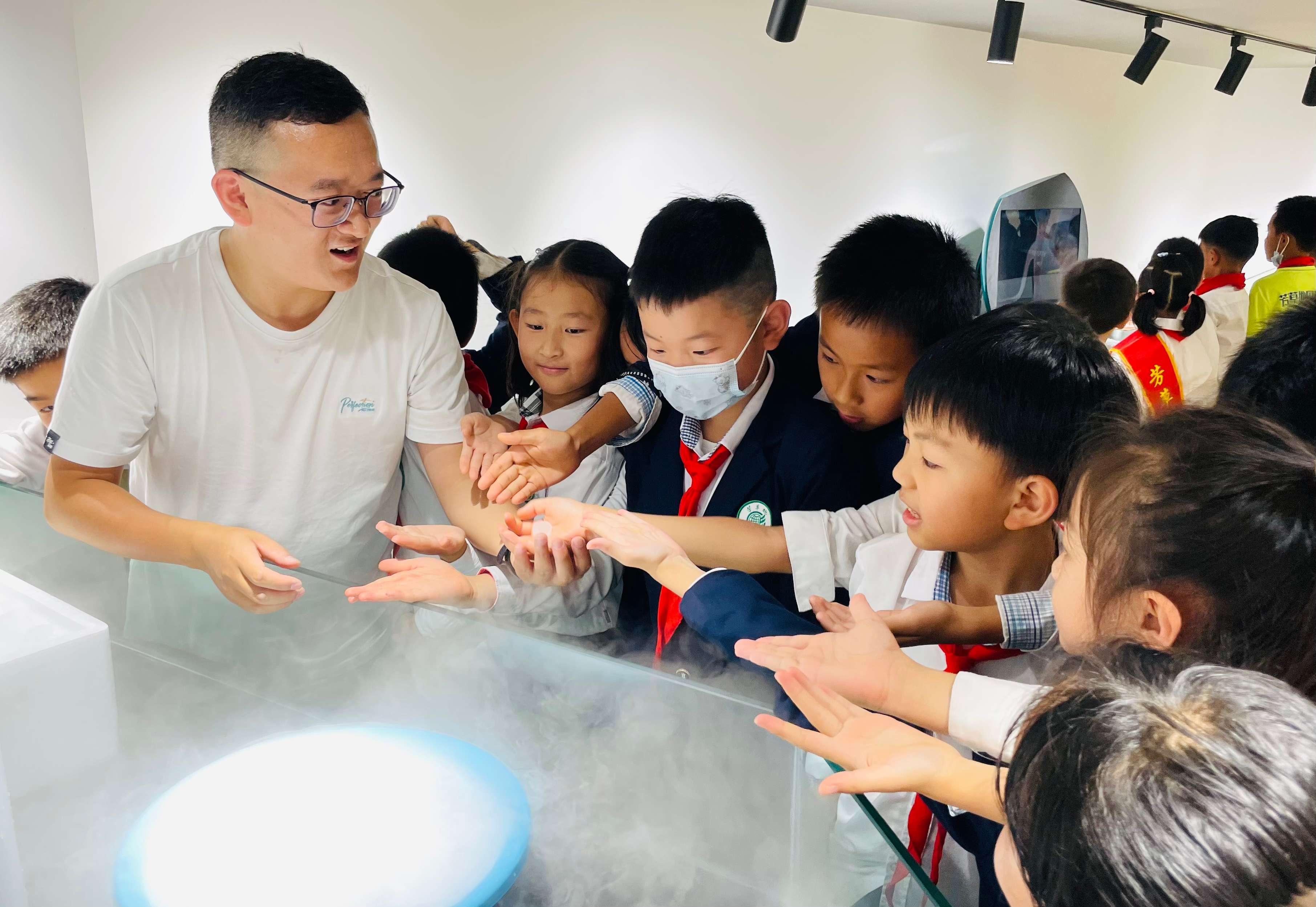 芳草地国际学校