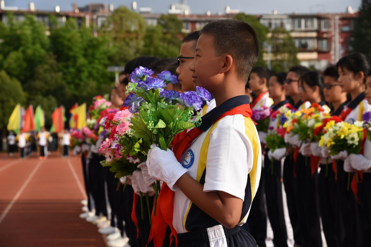昆五中34届体育节盛大开幕