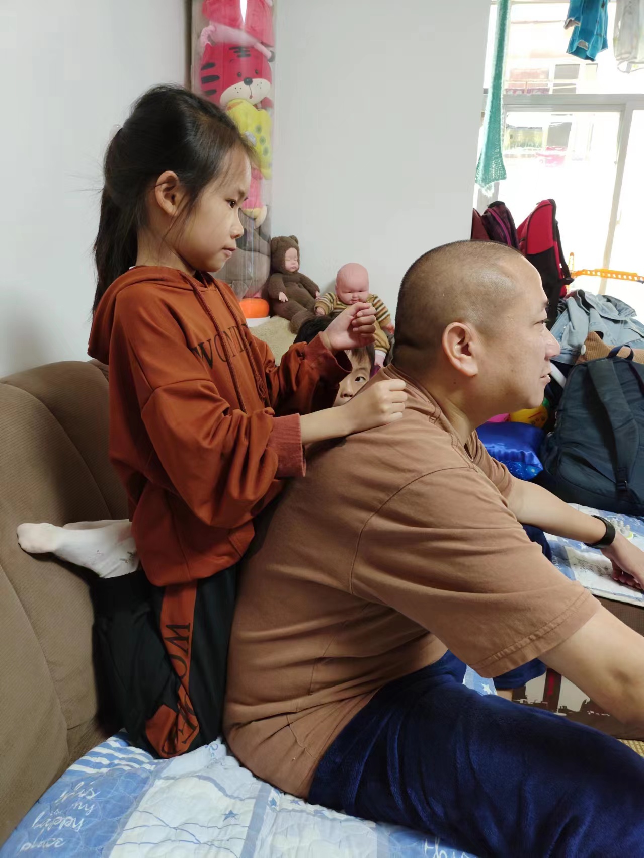 西华园小学1.jpg