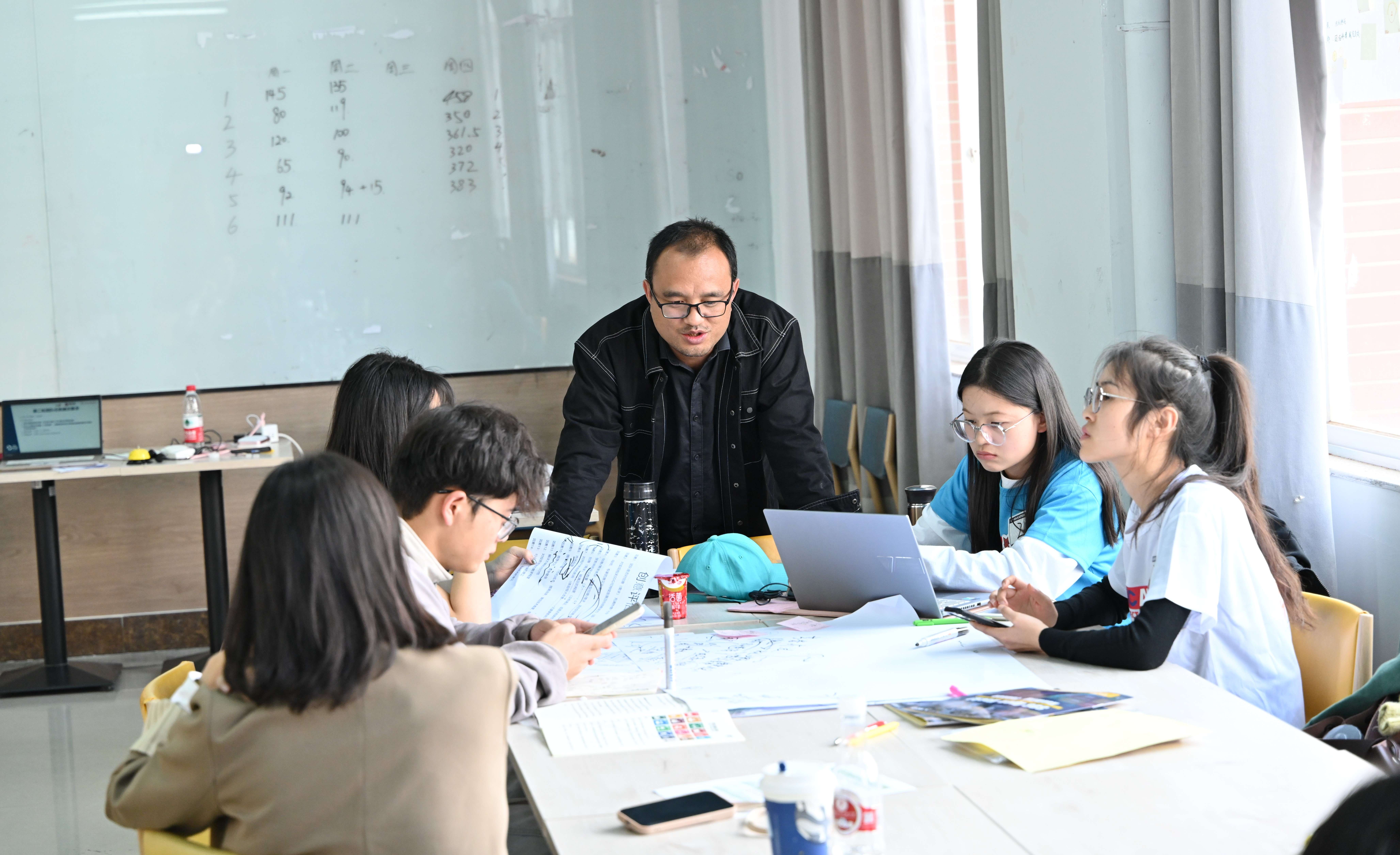 云南经济<span sensitive_id=